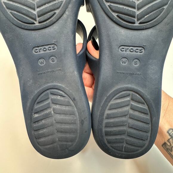Crocs Navy Blue Kelli Sandal - Picture 4 of 4